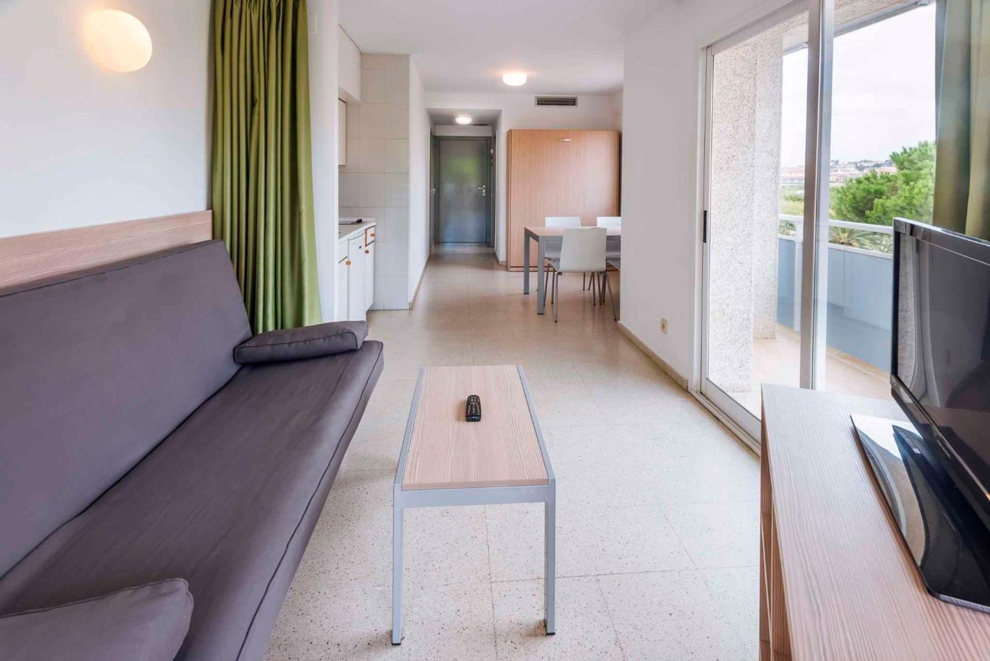 Apartments In Blanes/Costa Brava 35181 Room photo